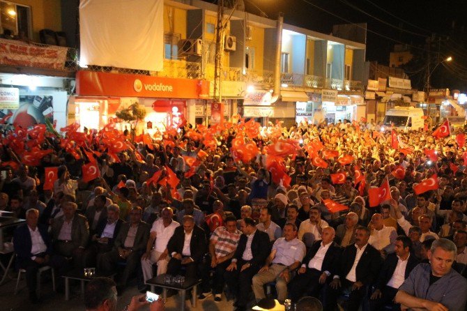 Şanlıurfa Merkez Ve İlçelerinde Demokrasi Nöbetleri Devam Ediyor