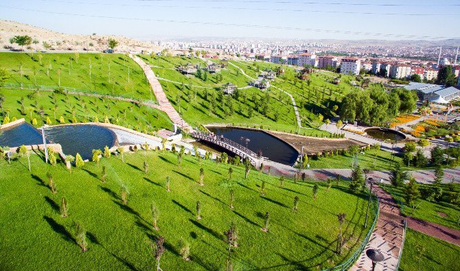 Sincanlılar Serapark’a Akın Ediyor