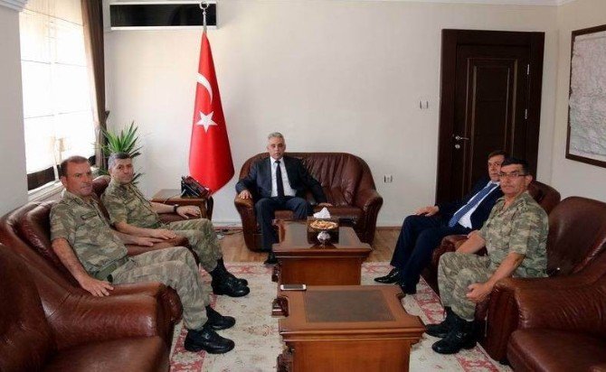 Tümgeneral Aydın’dan Vali Toprak’a Ziyaret