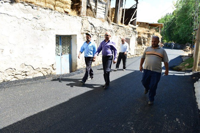 Çayırtepe’liler İlk Kez Gördükleri Asfaltı Değerlendirdiler;