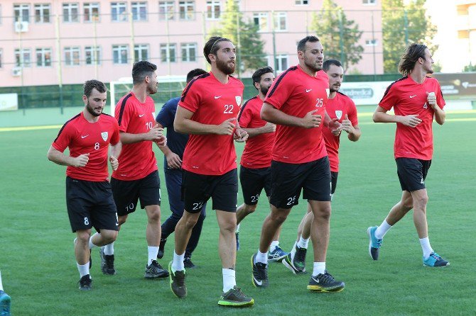 Büyükşehir Belediyespor Kartepe Yolcusu