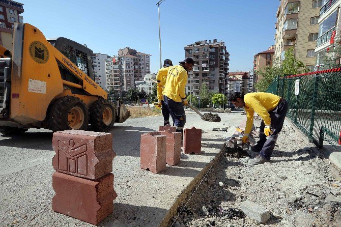 Yenimahalle Altyapıya Kilitlendi