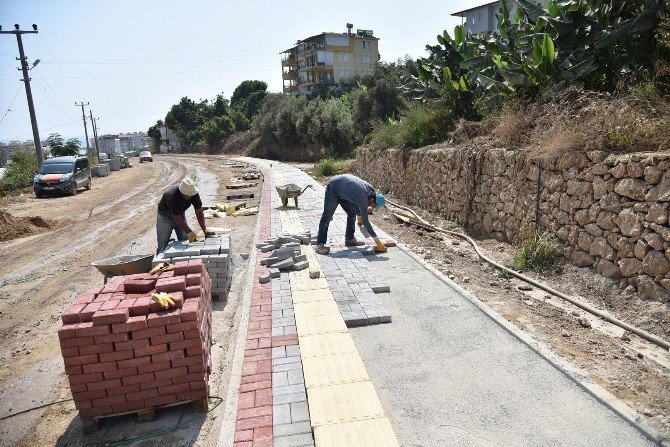 Kestel Mahallesi İşletme Fakültesi Yolu Kaldırıma Kavuşuyor