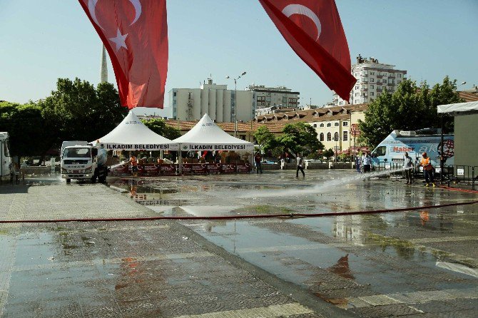 Meydanı Her Gün Demokrasi Nöbetine Hazırlıyorlar