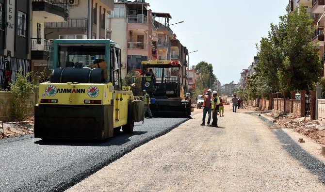 Kepez Belediyesi Emek Mahallesi’nde Asfaltlama Çalışması Başlattı