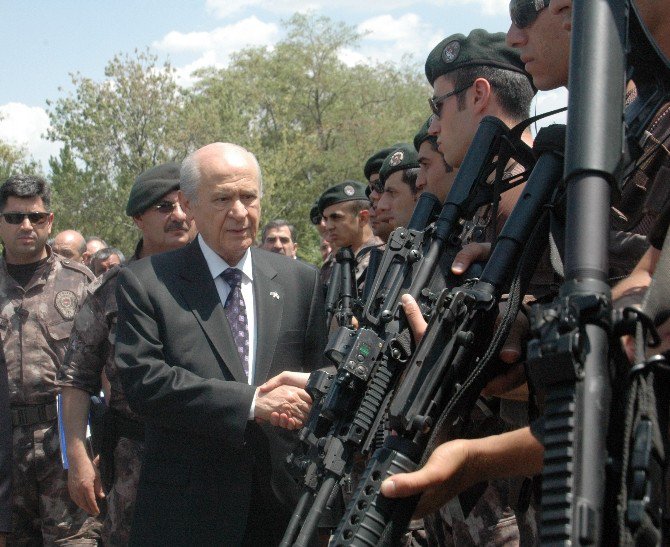 Bahçeli’den Özel Harekat Daire Başkanlığına Ziyaret