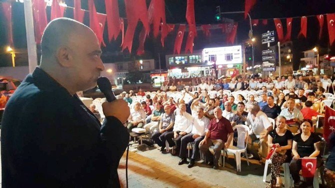 Demokrasi Nöbetine Katılan Oyuncu Mehmet Çevik: