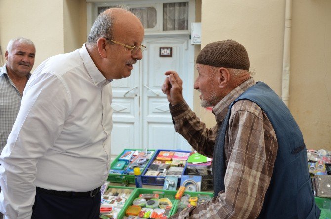 Asırlık Çınarlar: “Allah Bu Memleketin Üzerinde Hain Hesapları Olanlara Fırsat Vermesin”