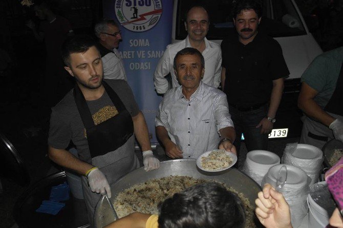 Soma Tso’dan Kırkağaçlılara İkram