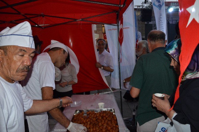 Genel Sekreterlik, Valilik Meydanın’daki Etkinlikte ’Ben De Varım’ Dedi