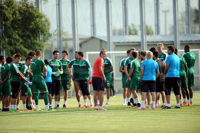 Bursaspor’da Dzsudzsak Antrenmana Çıkmadı