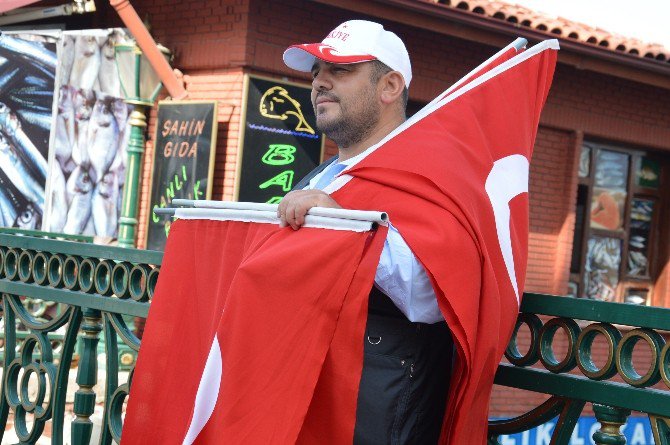 Bayrak Talebini Karşılayamadılar