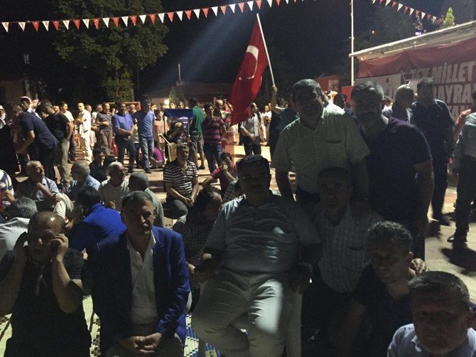 Başkan Duymuş’tan Demokrasi Nöbetine Destek