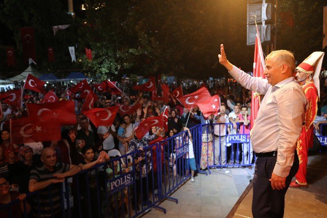 On Binler Şehitler Meydanı’nda Buluşacak