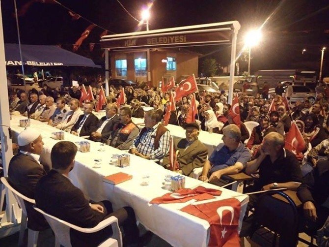 Eskişehir’in Han İlçesi Demokrasi Nöbetinde