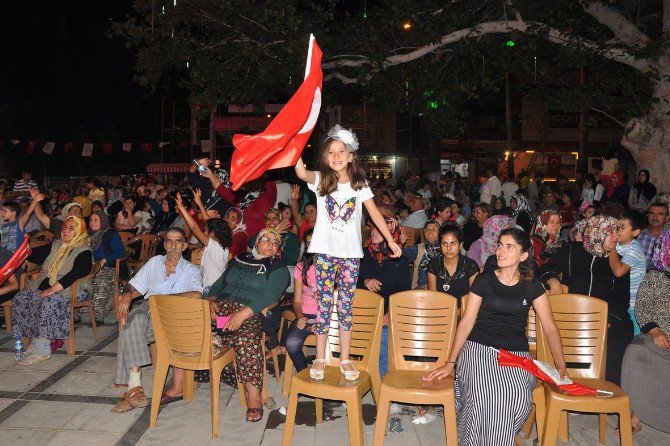 Bayır Bucak Türkmenleri De Demokrasi Nöbetine Destek Verdi