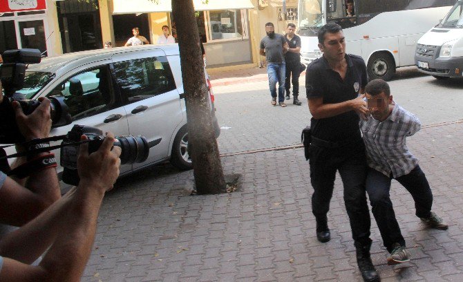 Işid Operasyonunda Gözaltına Alınanlar Adliyeye Sevk Edildi