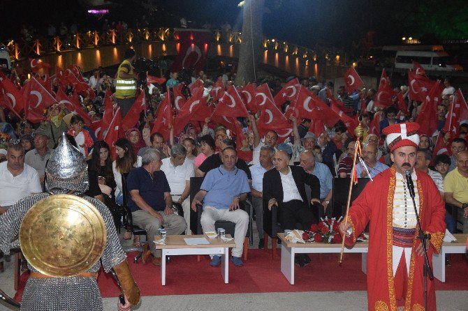 Giresun’da ‘Demokrasi Nöbeti’ Devam Ediyor.