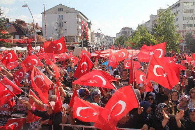 Bolu’da Binler Demokrasi Ve Şehitler Mitingi’nde Büyük Coşku Yaşadı