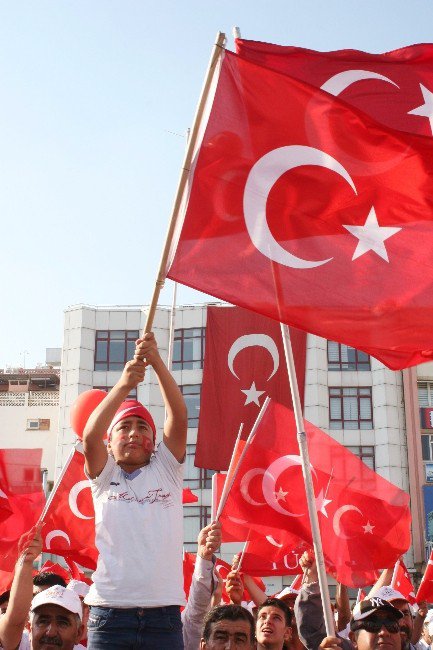 Demokrasi Ve Şehitler Mitingi Sınır Kenti Kilis’te Yapıldı