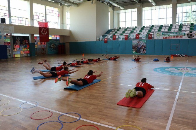 Büyükşehir’in Sultanları Sahaya İndi