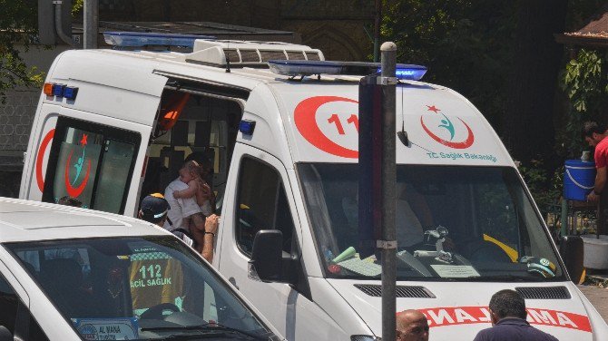 Arabada Mahsur Kalan 5 Aylık Bebek İçin Seferberlik