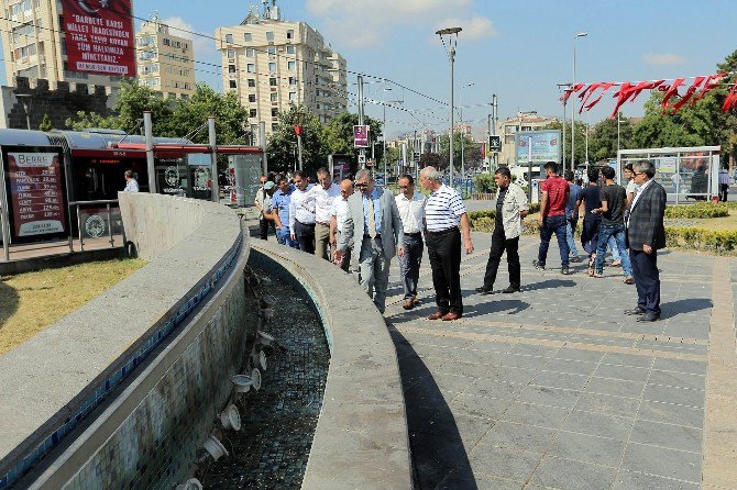 Cumhuriyet Meydan’ı Yenileniyor