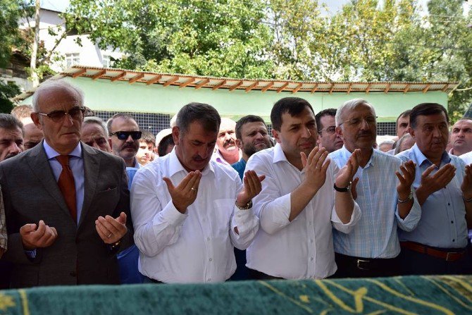 Milletvekili Kurt’un Amca Acısı