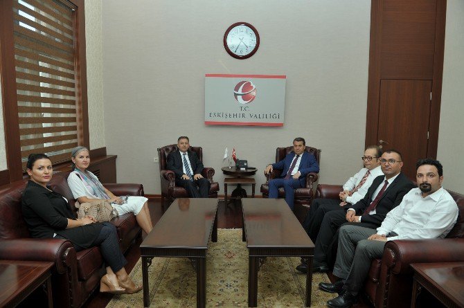 Vali Çelik: "Bizi Birbirimizden Kimse Ayıramaz"