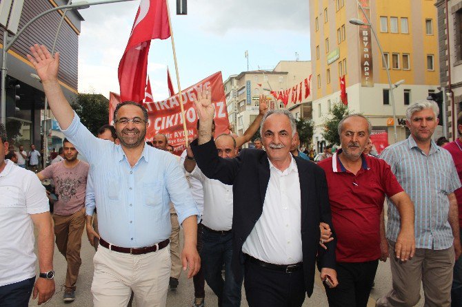 Horasan 400 Araçlık Konvoy İle Katıldı