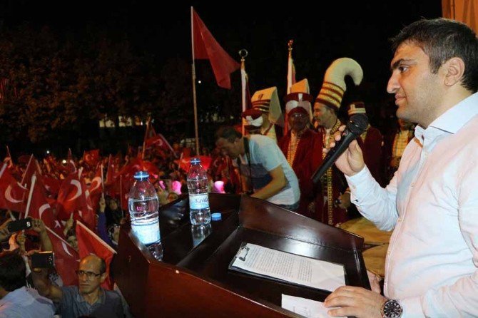 Kaymakam Ahmet Karaaslan: Demokrasiye Sahip Çıkan Herkese Teşekkür Ederim