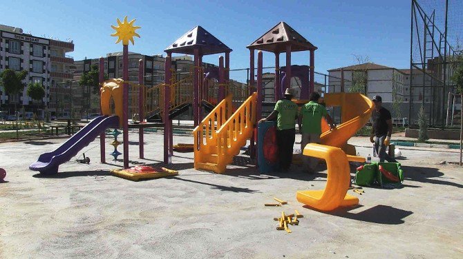 Parklar Haliliye Halkı İçin Yenileniyor