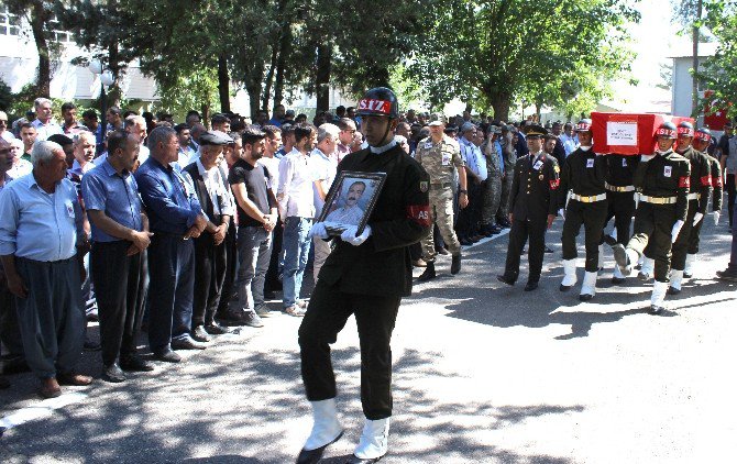 Teröristler Korucu Başına Sivil Kıyafetle Pusu Kurdu