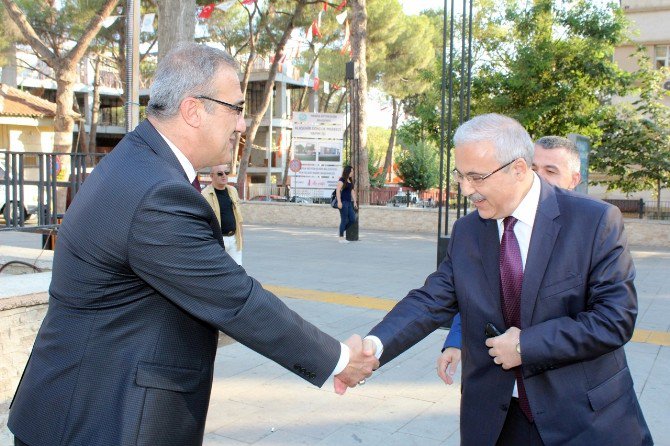 Vali Güvençer Alaşehir’de Temaslarda Bulundu