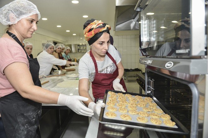 “Maltepe’nin Mutfağı” Kadınlara Emanet