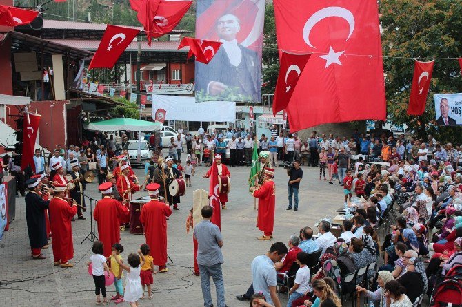 Saimbeyli’de Demokrasi Şehitleri İçin Kur’an Ve Mevlüt Okutuldu