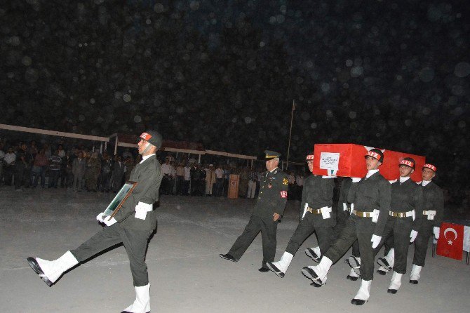 Uzman Çavuş Halil İbrahim Kara’nın Cenazesi Memleketine Uğurlandı