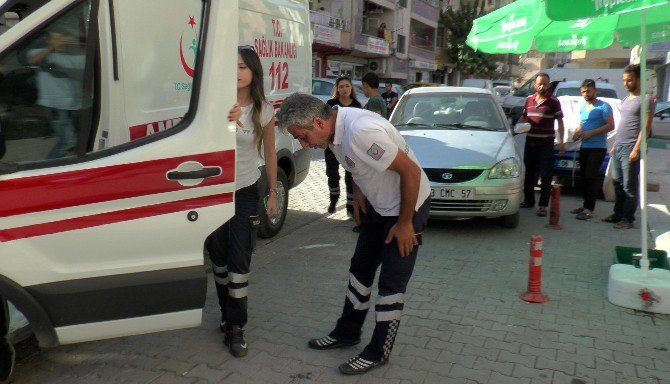 Saldırıya Uğrayan 112 Ekibi Karakola Kaçarak Kurtuldu