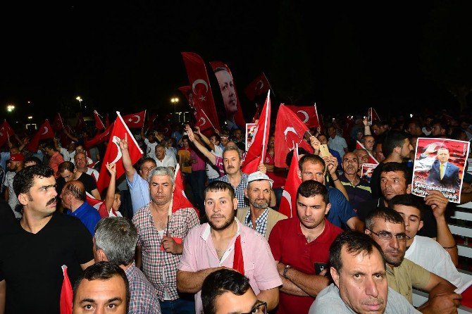 Başbakan Yıldırım: “Feto Gelecek Hesap Verecek”