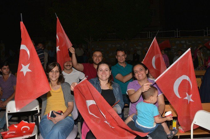 Çatak’ta Demokrasi Nöbetine Ara Verildi