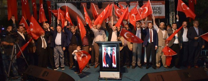 Başkan Sekmen’den Dadaşlara Demokrasi Teşekkürü