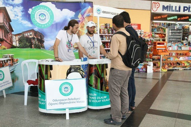 Odunpazarı Belediyesi Gençlik Merkezleri Üniversiteli Öğrencileri Karşılayacak