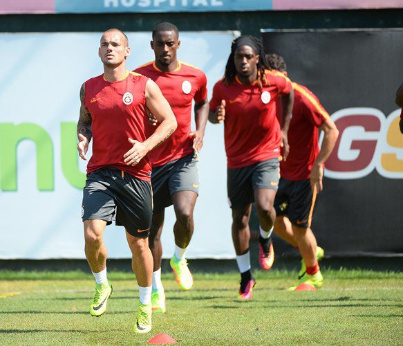 Galatasaray, Süper Kupa Maçı Hazırlıklarını Sürdürüyor