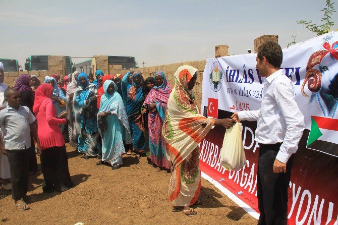 İhlas Vakfı 2016 Kurban Vekalet Bedellerini Açıkladı