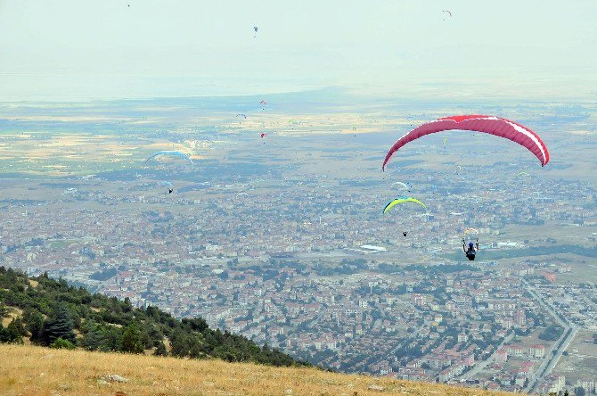 Akşehir 4. Xc Open Türkiye Yamaç Paraşütü Mesafe Şampiyonası 12 Ağustosta Başlıyor