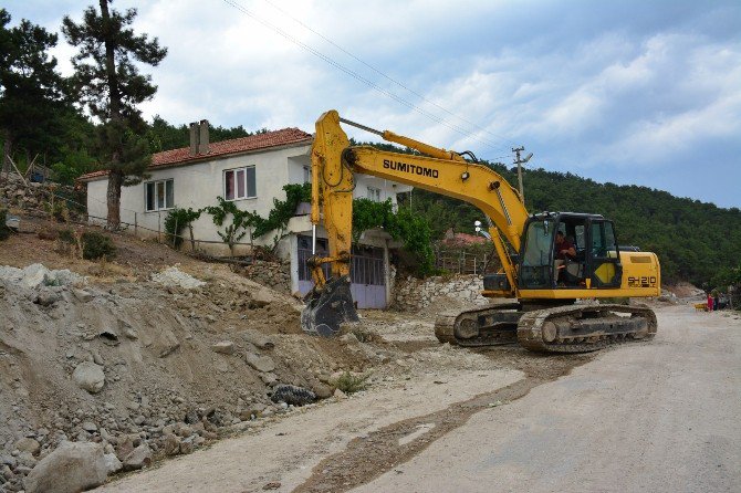 Kanalizasyon Hattı Tamamlandı Sıra İçme Suyu Hattında