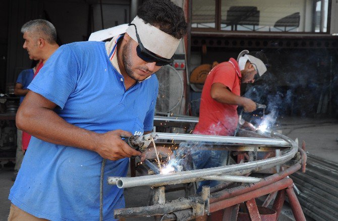 Sanayi Esnafının İşleri Açılmaya Başladı