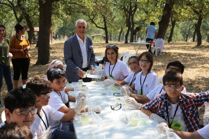 Bozbey’den Balat Doğa Ve Bilim Yaz Okulu’na Ziyaret