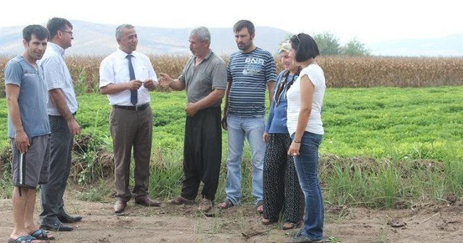 Sağlam’dan Kadın Çiftçilere Ziyaret