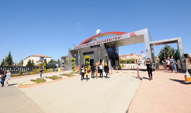 7 Aralık Üniversitesi Yüzde 97 Doluluk Oranına Ulaştı